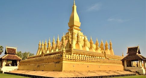 Phathatluang a Vientiane Tamtours