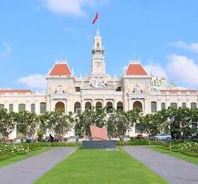 La Mairie de Saigon Tamtours.vn